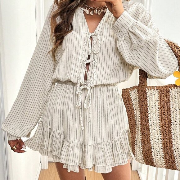 Casual Womens Striped Surplice V Neck Long Sleeve Tie Front Jumpsuit - Picture 4 of 7